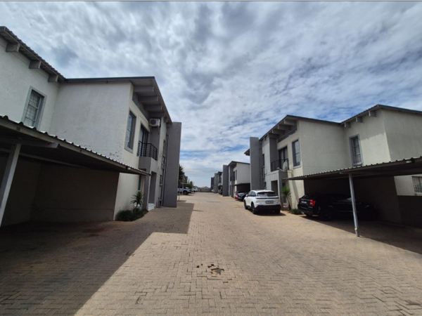 3 Bedroom Townhouse