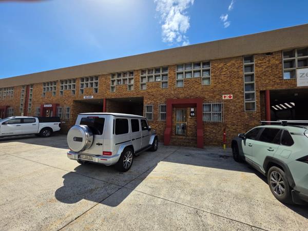 366 m² Industrial space