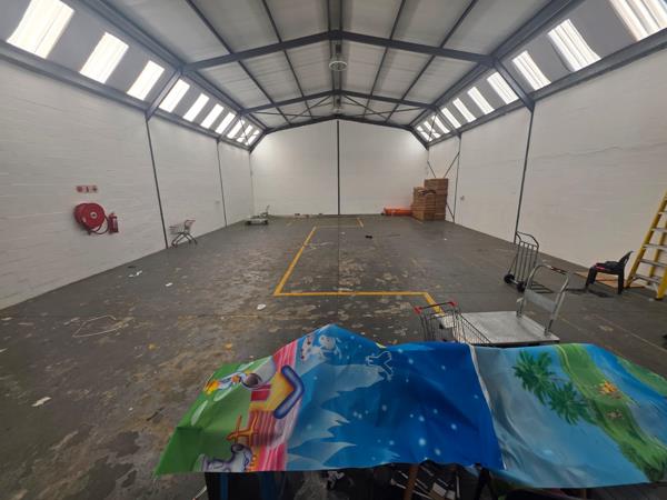 366 m² Industrial space