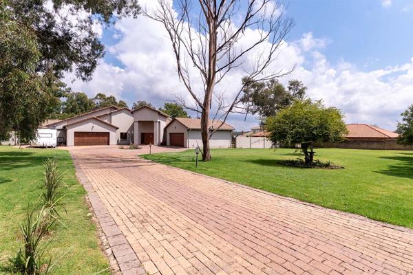 8 611 m² Smallholding