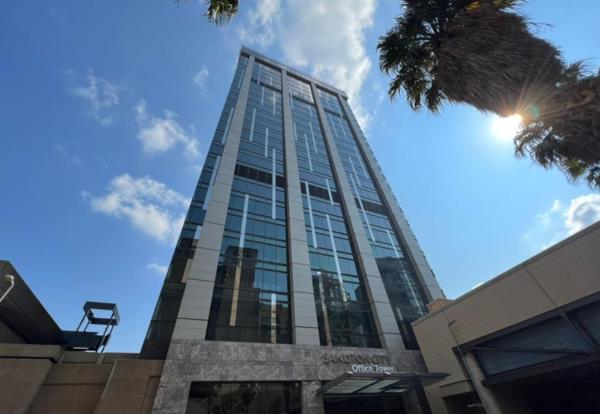 154 m² Commercial space