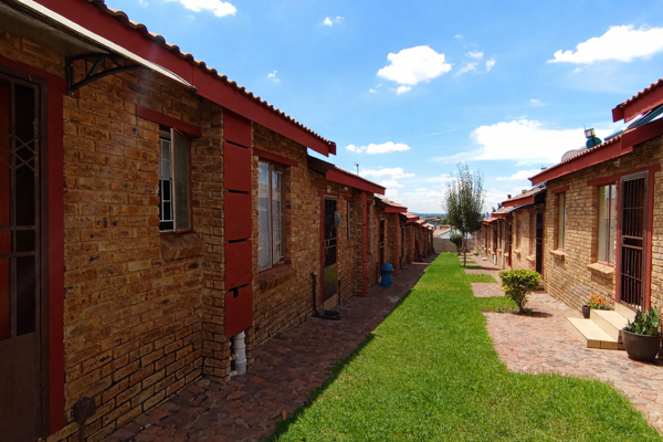 1 Bedroom House