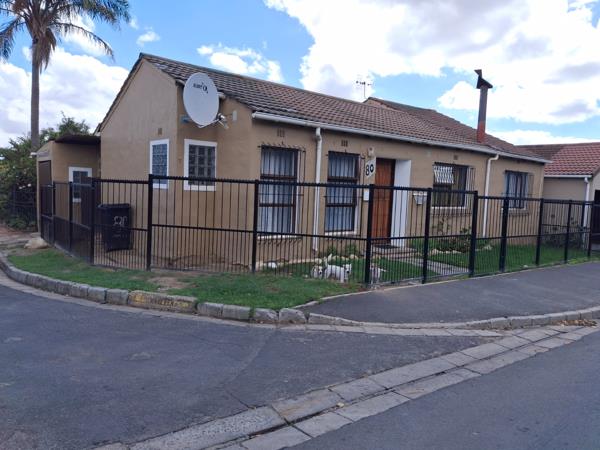 2 Bedroom House