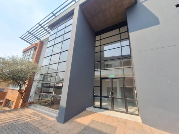 99.8 m² Office Space