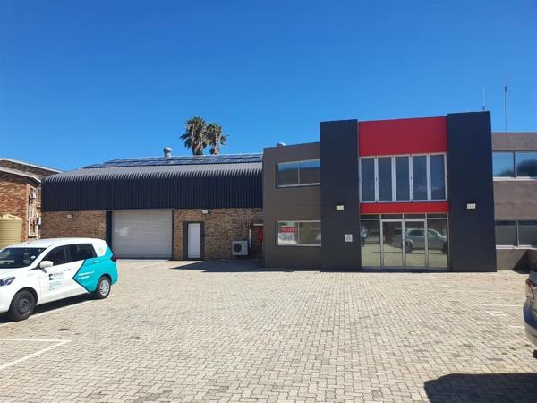 840  m² Commercial space