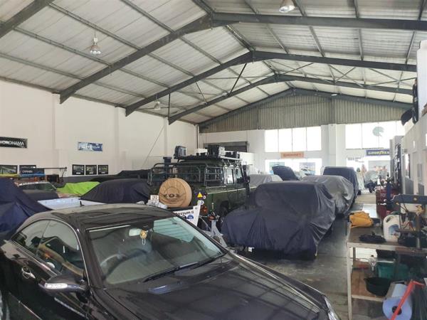 650  m² Commercial space