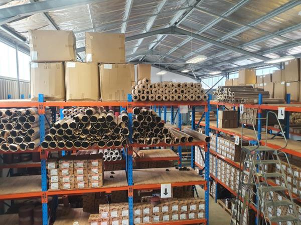 512  m² Industrial space