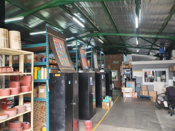 936  m² Industrial space