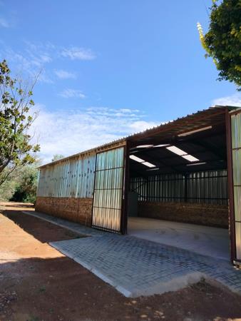 165 m² Commercial space