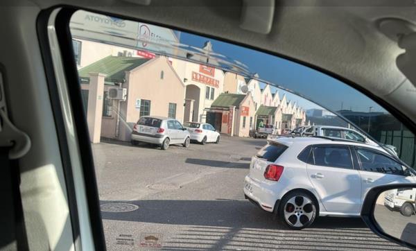 333 m² Industrial space