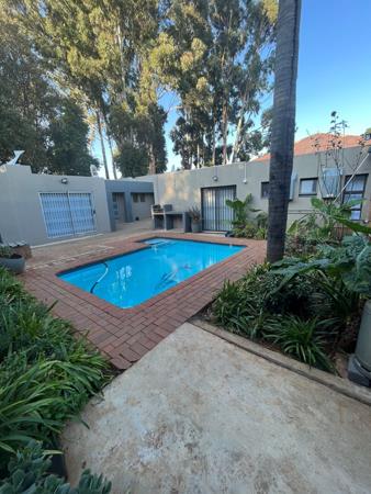 1 Bedroom Garden Cottage