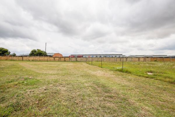 1 024 m² Land
