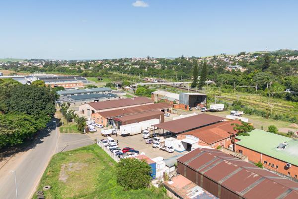 2 200 m² Commercial space