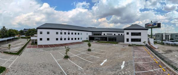 2 750 m² Commercial space