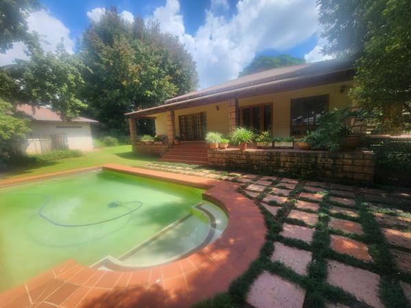 10 Bedroom House