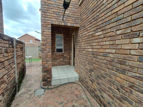 2 Bedroom Duplex