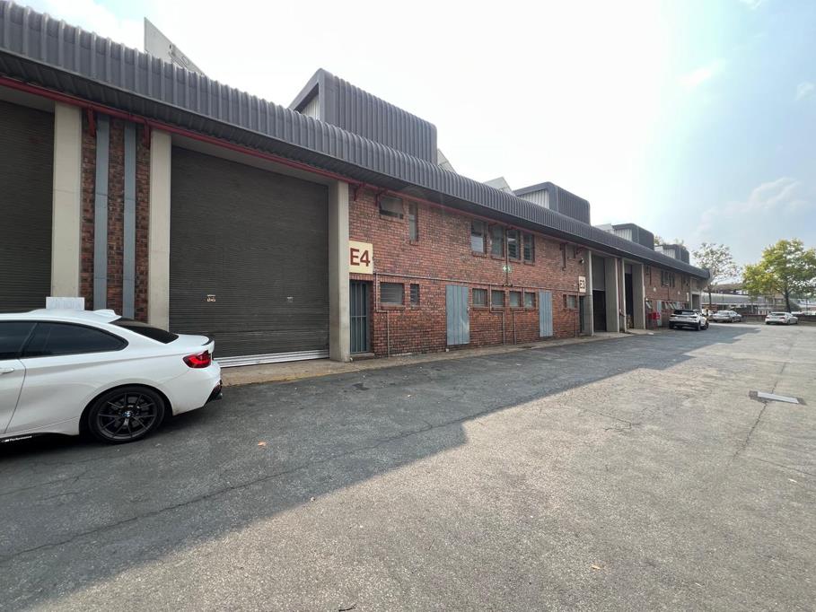 270 m² Industrial space