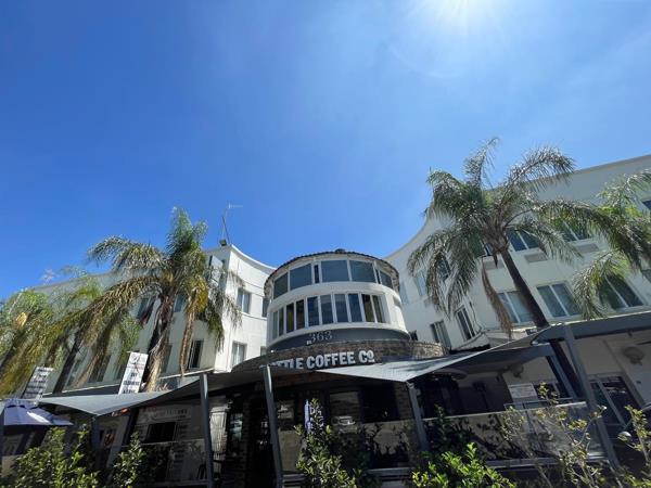 1 200 m² Commercial space