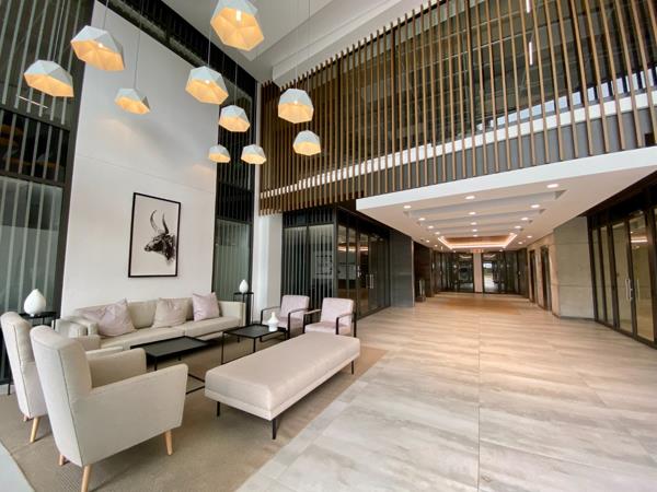 323 m² Office Space