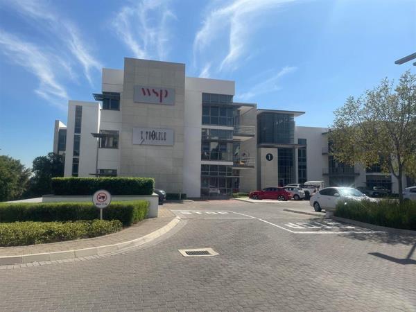 1 162 m² Commercial space