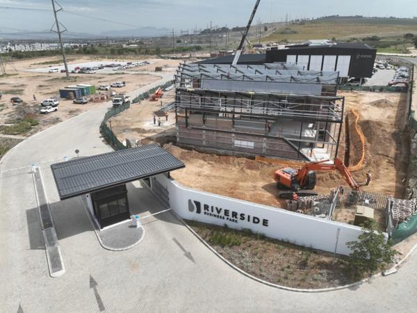 326 m² Industrial space