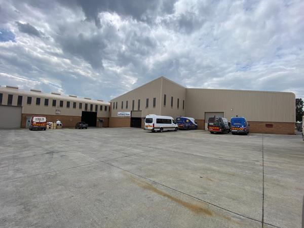 1 078 m² Industrial space