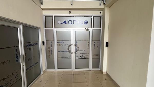 270  m² Commercial space