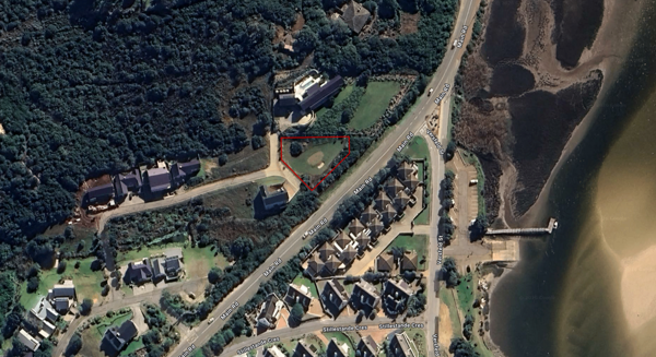 1 185 m² Land