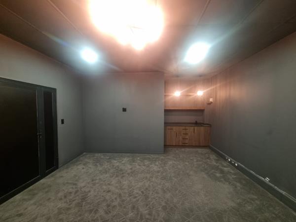 65 m² Office Space