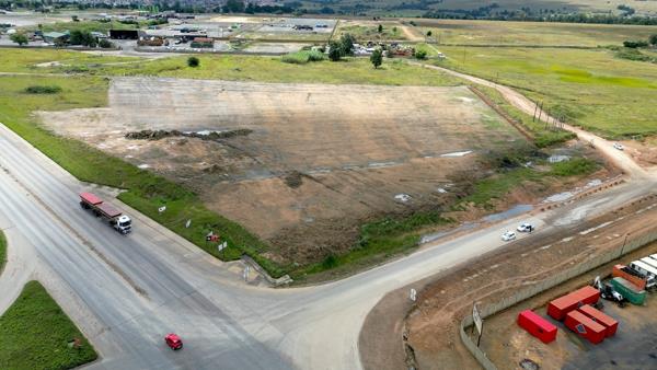 3.1 ha Commercial Farm