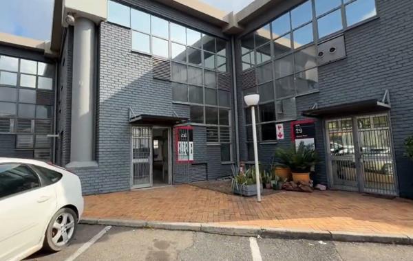 274 m² Industrial space