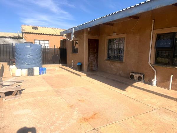 2 Bedroom House