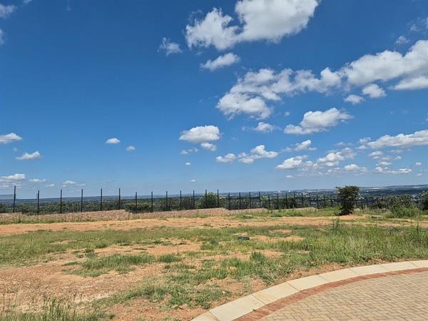 752 m² Land