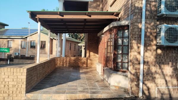 120 m² Commercial space