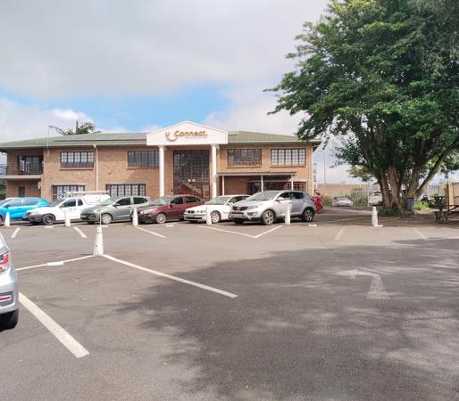 317.6 m² Commercial space