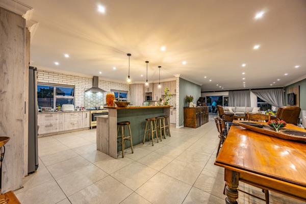 10 Bedroom House