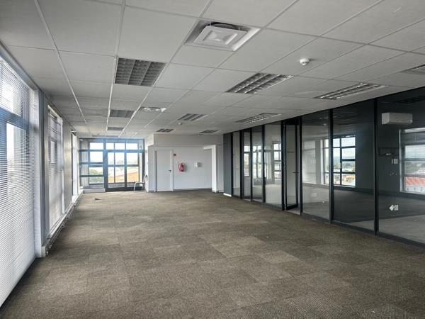 392 m² Commercial space