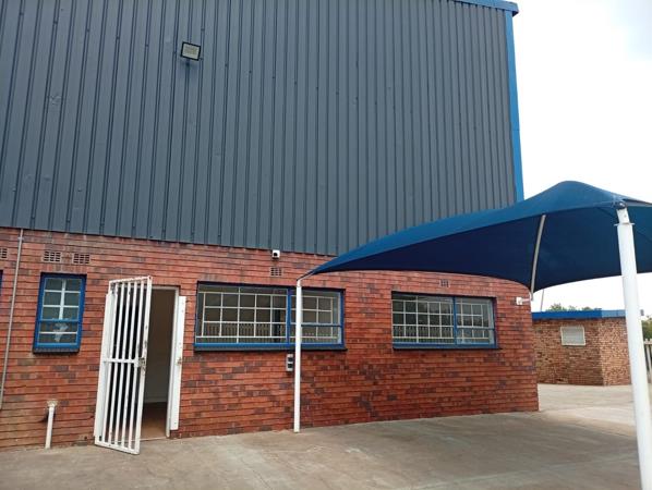 430 m² Industrial space