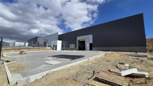 976.6 m² Industrial space