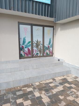 25 m² Commercial space