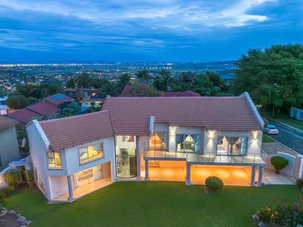 5 Bedroom House