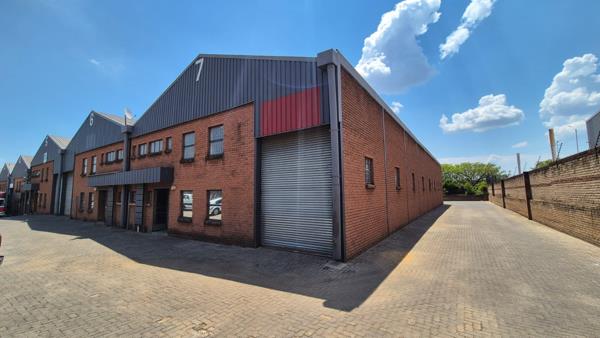 319 m² Industrial space