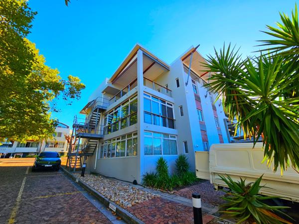 221 m² Commercial space