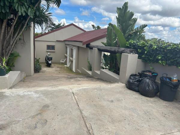 24 Bedroom House