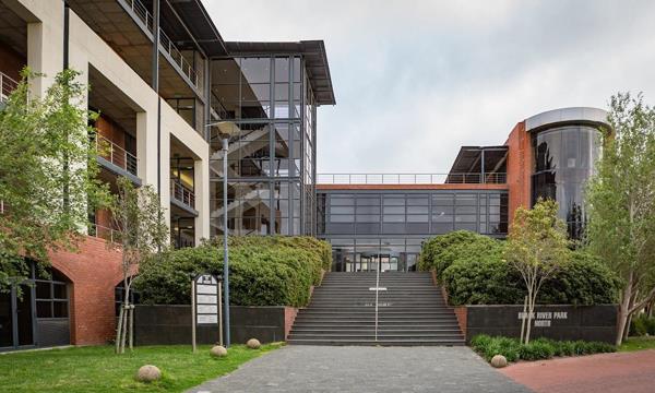 324 m² Office Space