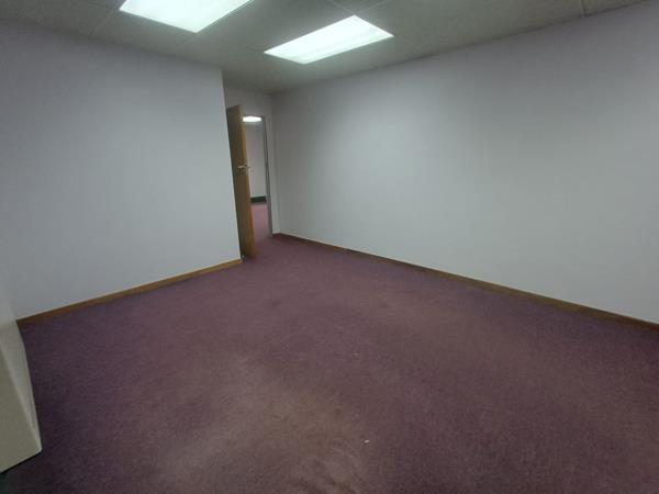 168 m² Office Space