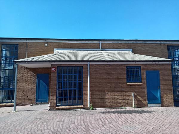 244 m² Industrial space