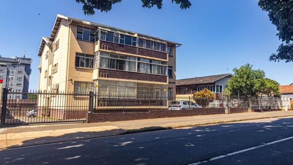 1.5 Bedroom Apartment