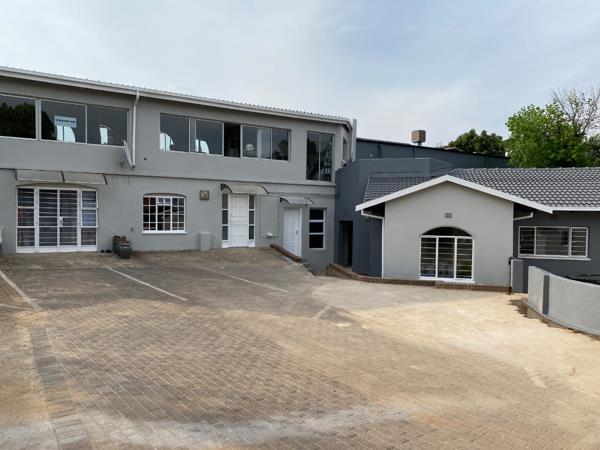 9 Bedroom House