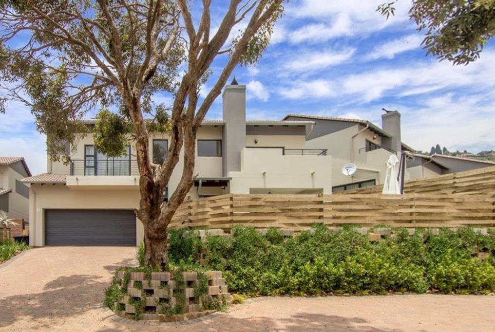 4 Bedroom Townhouse